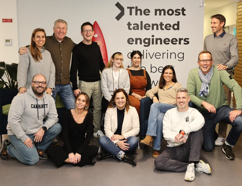 xelerate.tech erweitert sein Team cover